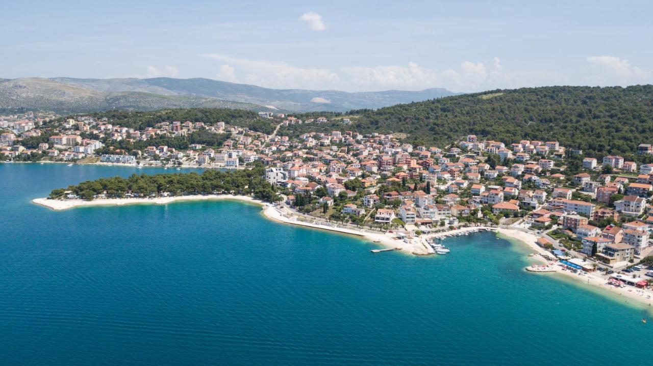 Apartments By The Sea Okrug Gornji, Ciovo - 1069 Trogir Exterior foto