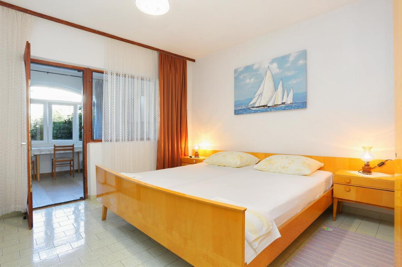Apartments By The Sea Okrug Gornji, Ciovo - 1069 Trogir Exterior foto